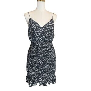 Love Tree Mini Dress L Black Floral Smocked Ruffle Hem